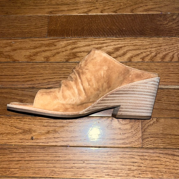 Sofft Strathmore Italian Suede Comfort Sandals Ginger Tan Women’s Size 10 - Picture 6 of 10